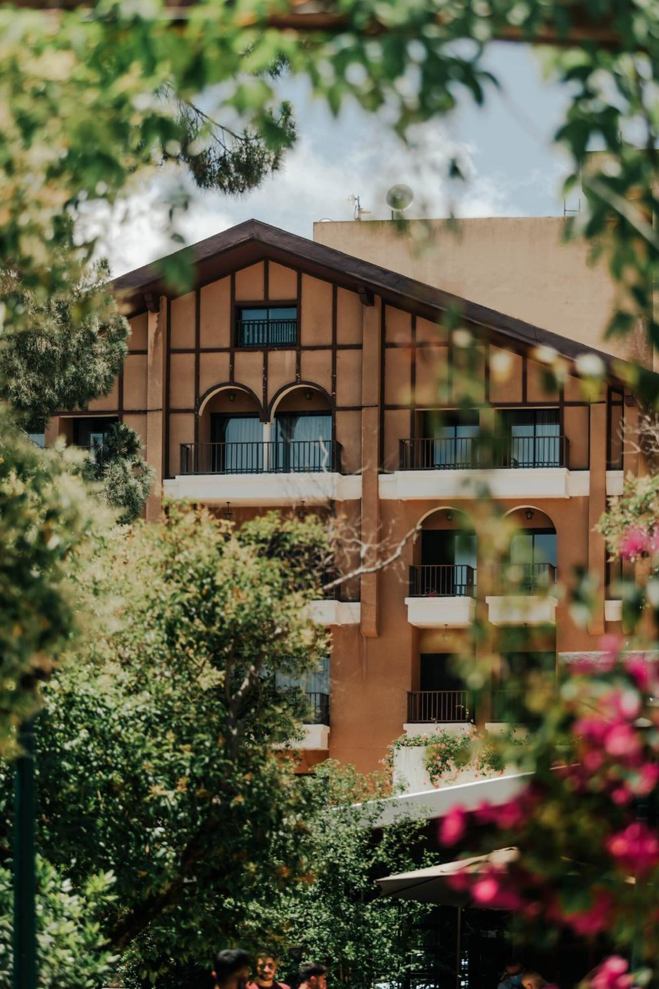 בורומאנה Printania Palace Hotel מראה חיצוני תמונה