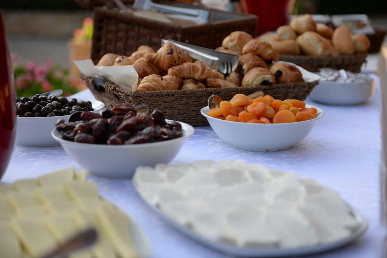 בורומאנה Printania Palace Hotel מראה חיצוני תמונה